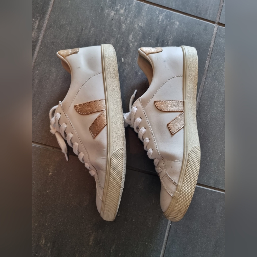 Veja Esplar Leather White Platine Sneakers Size US 8 EUR 39